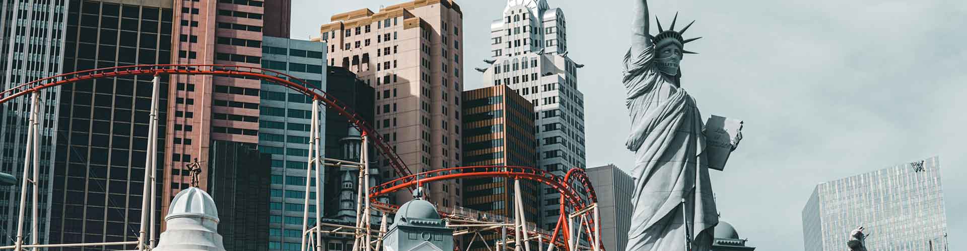 Las Vegas hotel rollercoaster